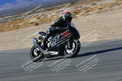 media/Jan-09-2022-SoCal Trackdays (Sun) [[2b1fec8404]]/Turn 8 (1045am)/